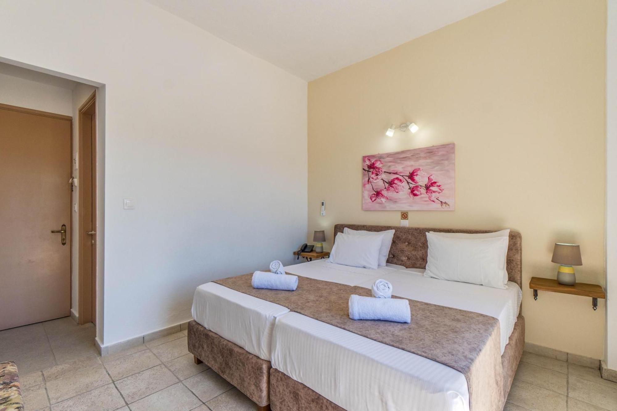 Angela Hotel & Apartments Gouvia Dış mekan fotoğraf